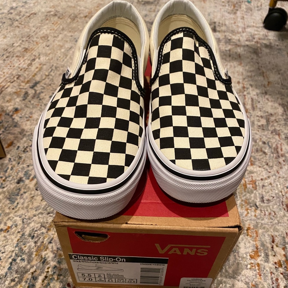 BNIB Vans Classic Slip-On Checkerboard 7w